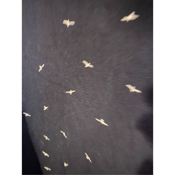 Denim & flower, men’s Ricky Singh, navy blue bird, print pull over top size larg - Picture 3 of 4